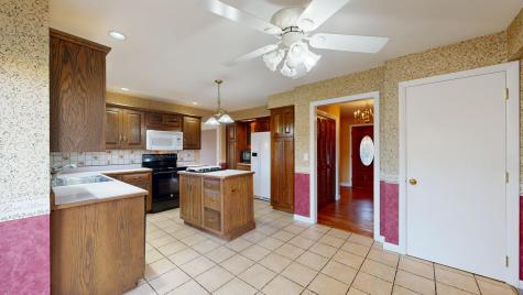 10 Novella Street Lewiston ME 04240