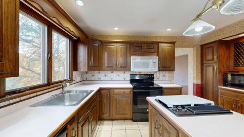 10 Novella Street Lewiston ME 04240