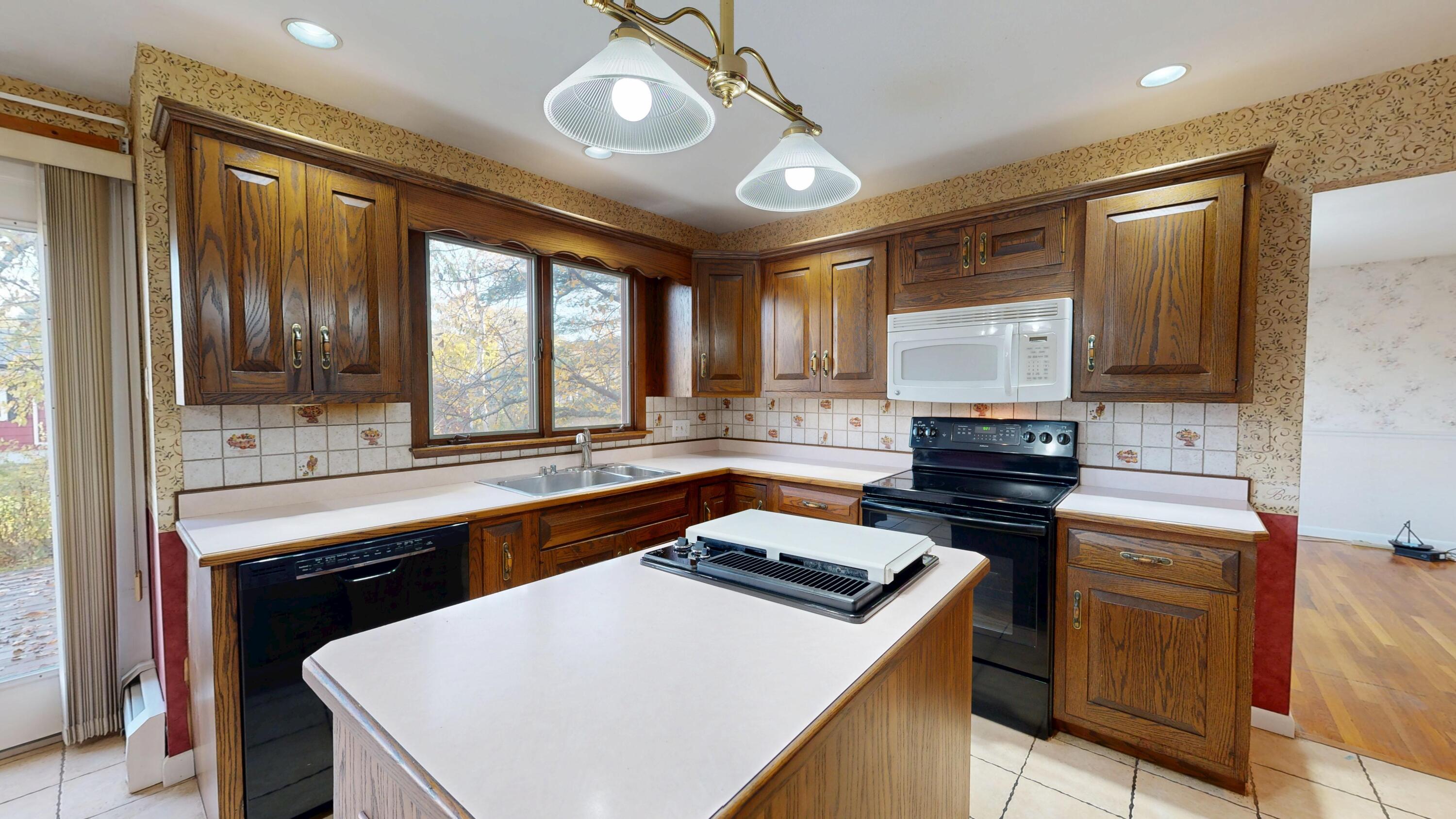 10 Novella Street Lewiston ME 04240