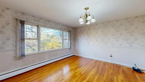 10 Novella Street Lewiston ME 04240