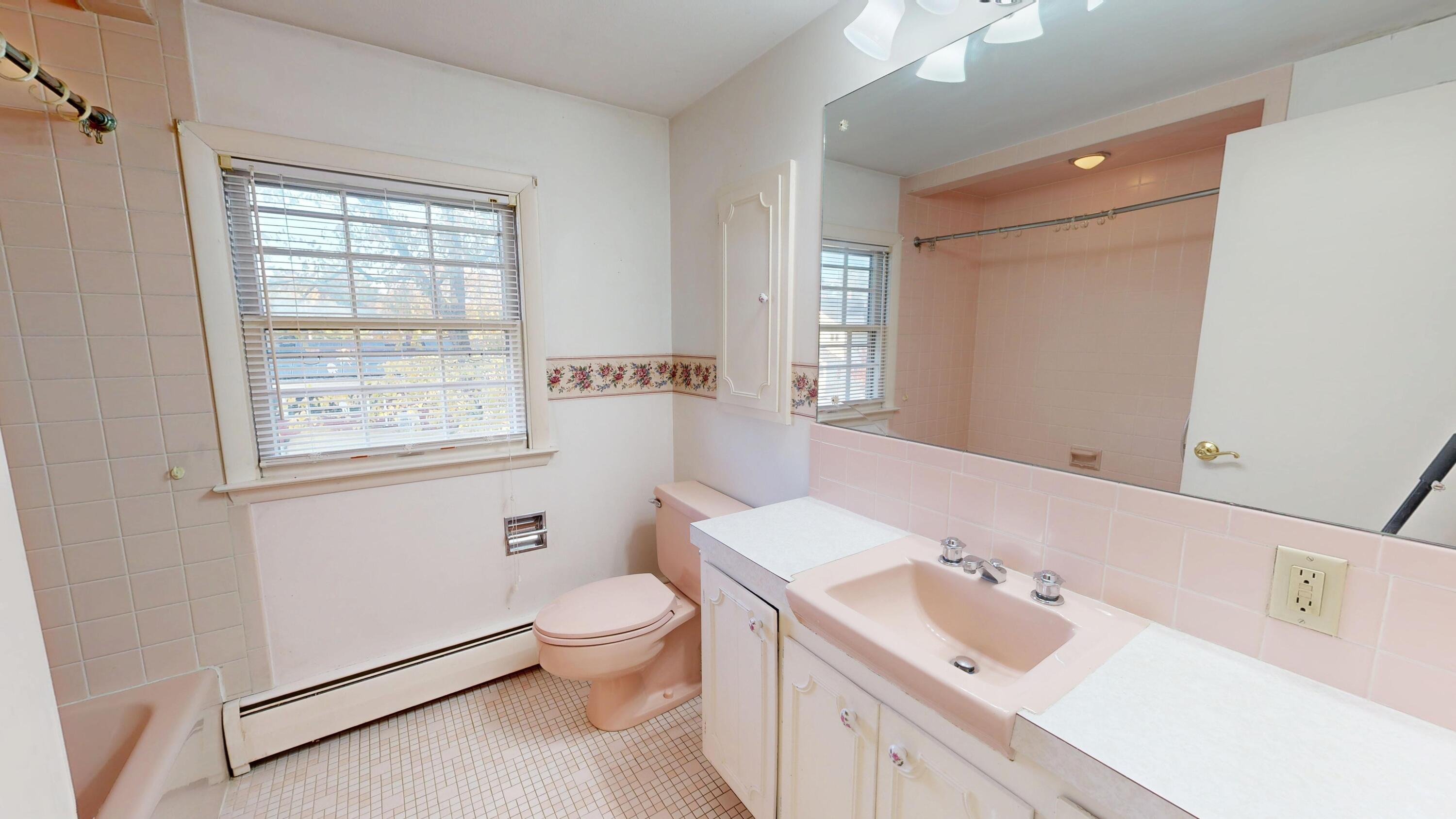 10 Novella Street Lewiston ME 04240