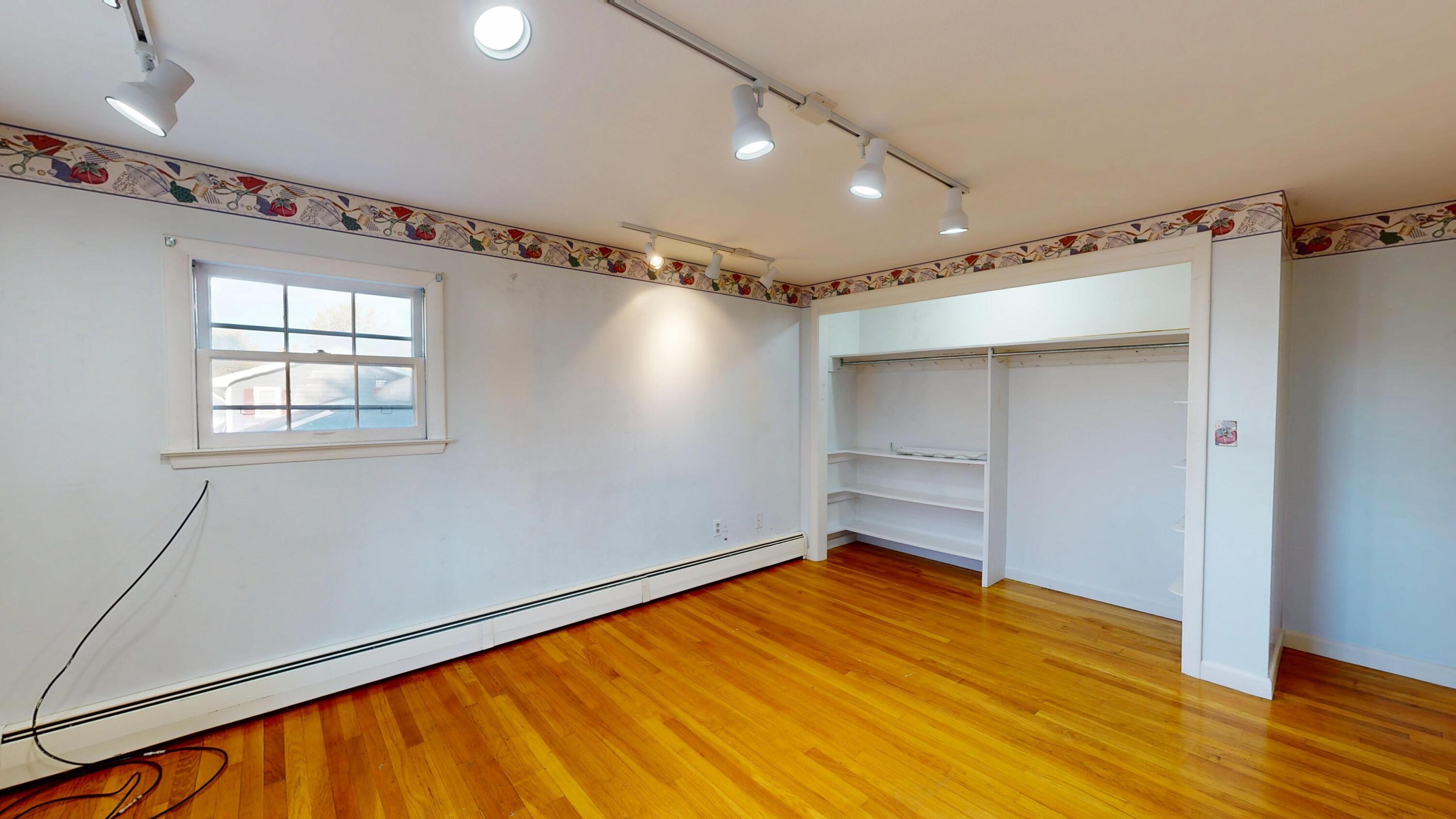 10 Novella Street Lewiston ME 04240