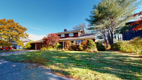 10 Novella Street Lewiston ME 04240