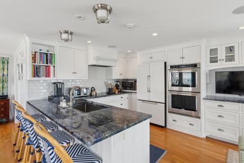 1 Harris Lane Kennebunk ME 04043