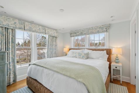 1 Harris Lane Kennebunk ME 04043