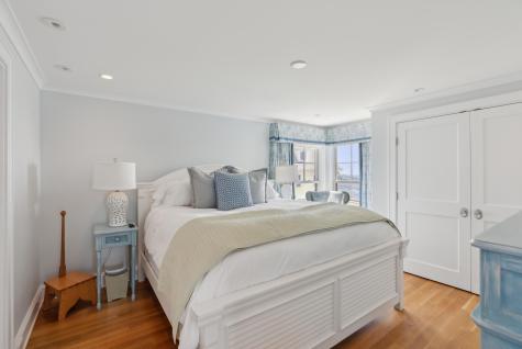 1 Harris Lane Kennebunk ME 04043