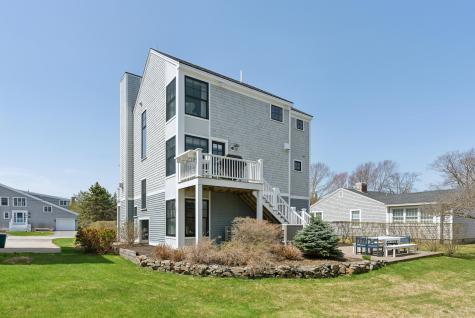 1 Harris Lane Kennebunk ME 04043