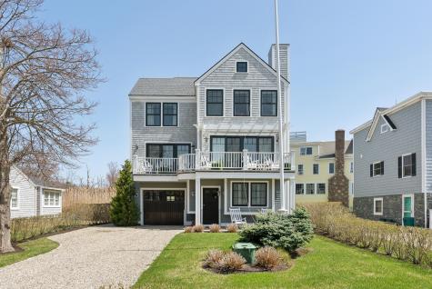 1 Harris Lane Kennebunk ME 04043