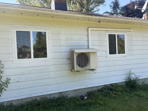 11 Madison Road Norridgewock ME 04957