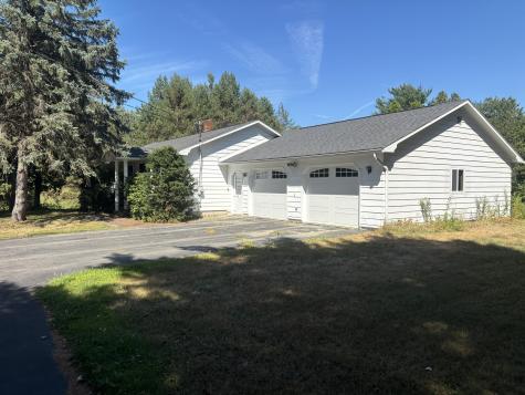 11 Madison Road Norridgewock ME 04957