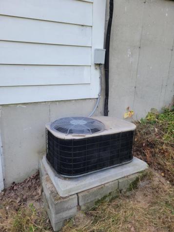 11 Madison Road Norridgewock ME 04957