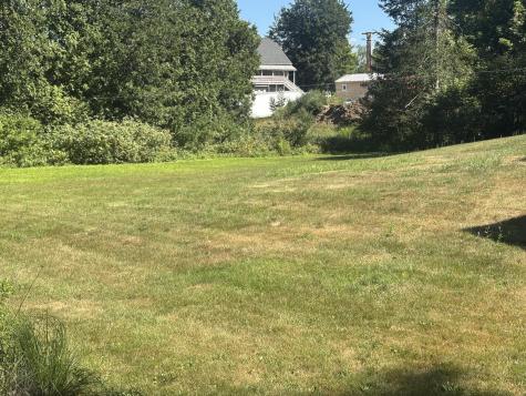 11 Madison Road Norridgewock ME 04957