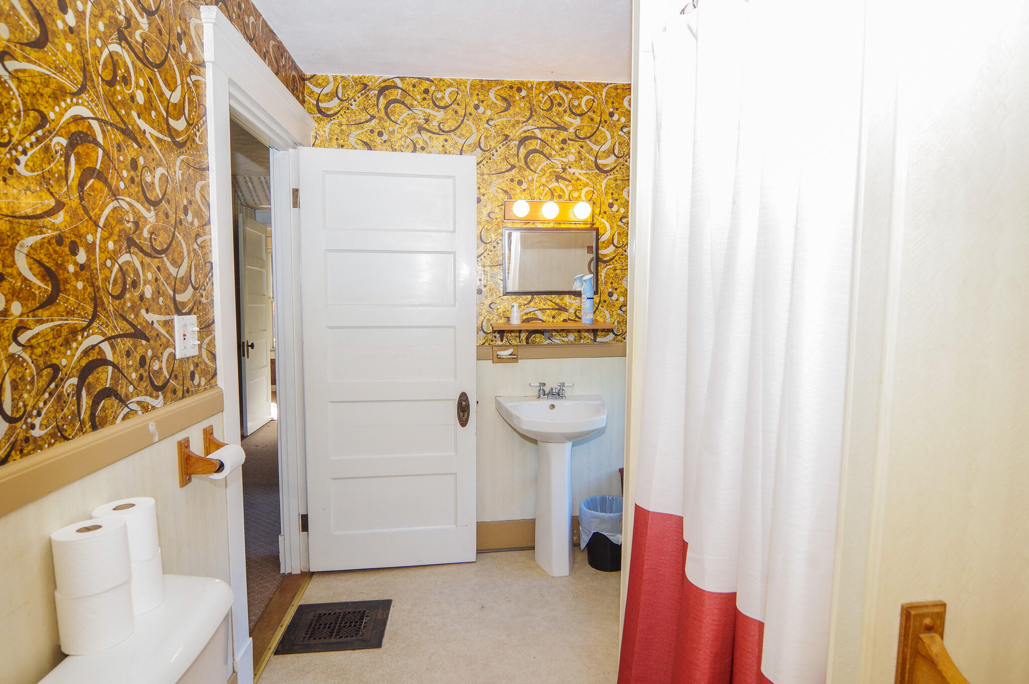 14 School Street Dexter ME 04930