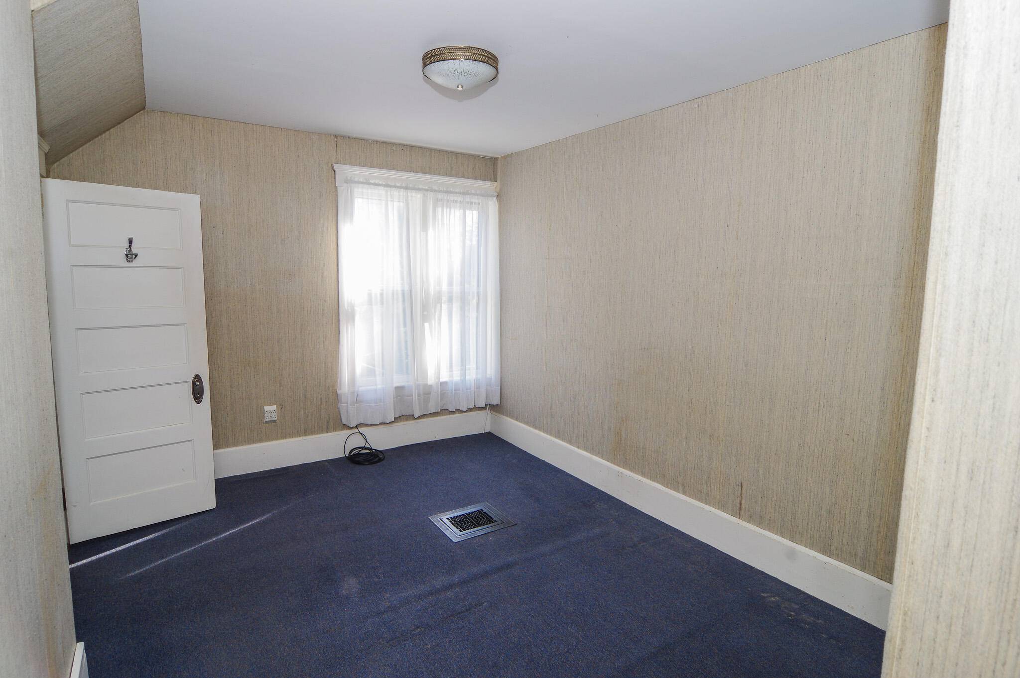 14 School Street Dexter ME 04930