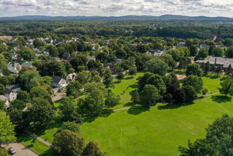 55 Parkview Avenue Bangor ME 04401