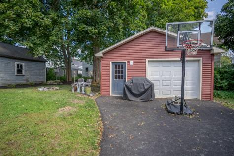 55 Parkview Avenue Bangor ME 04401