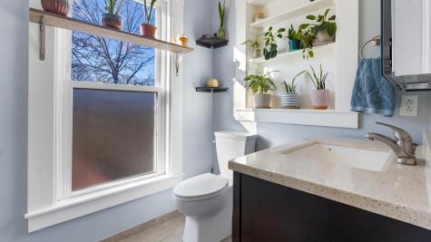 55 Parkview Avenue Bangor ME 04401