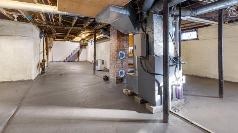 55 Parkview Avenue Bangor ME 04401