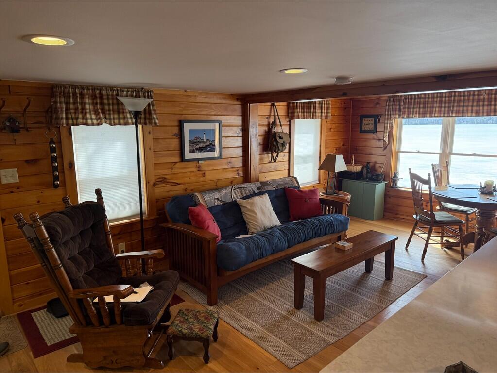 326 Beechwood Avenue Hudson ME 04449