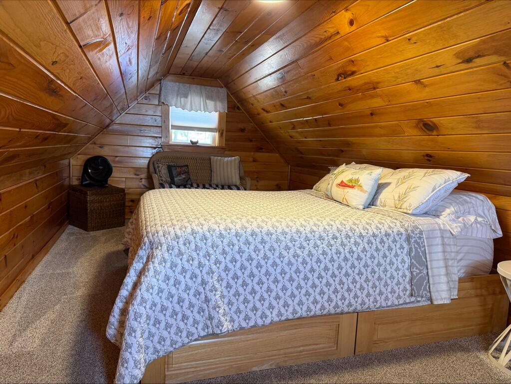 326 Beechwood Avenue Hudson ME 04449