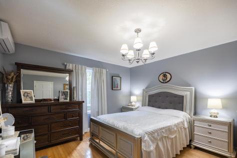 76 Punkintown Road Eliot ME 03903