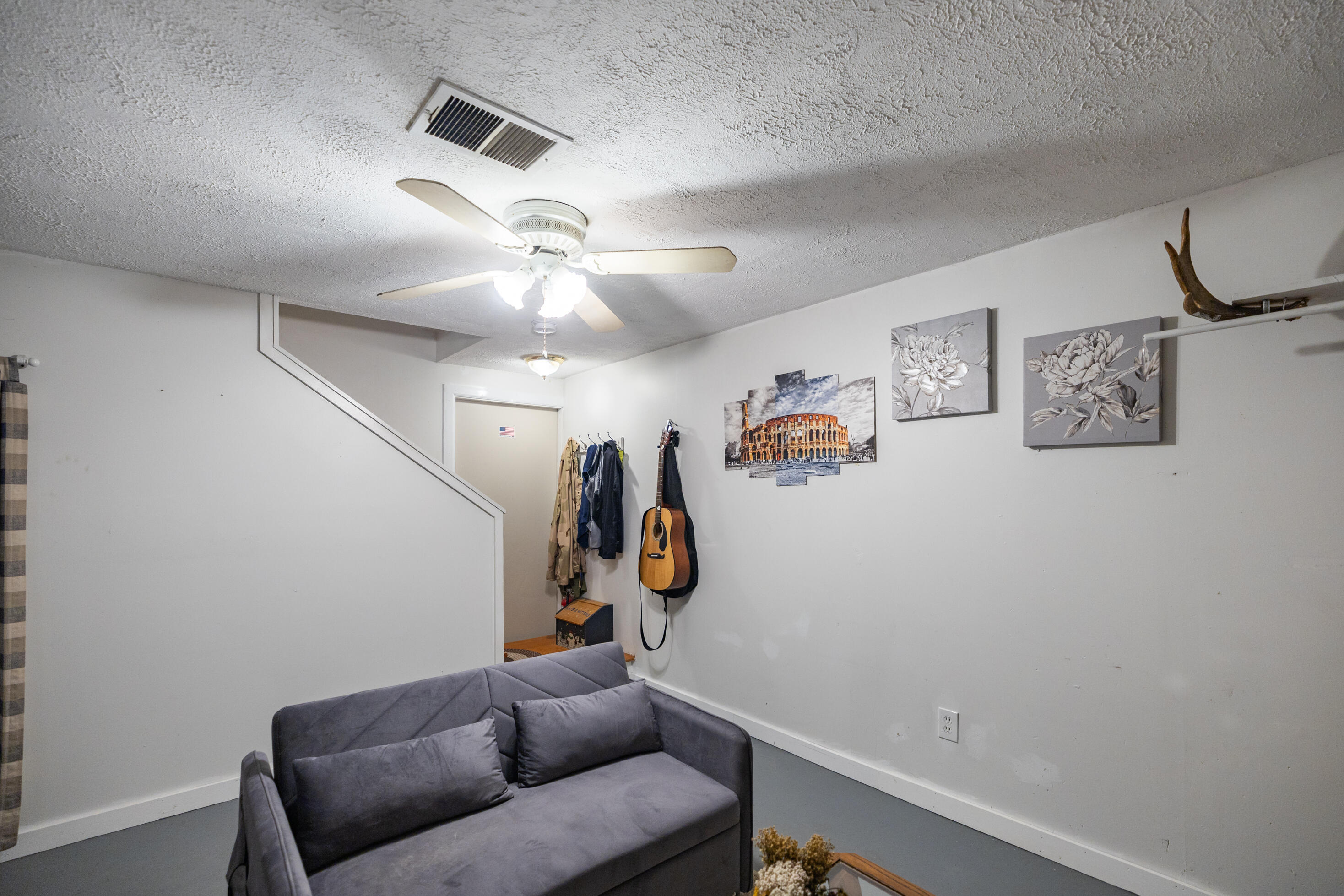 76 Punkintown Road Eliot ME 03903