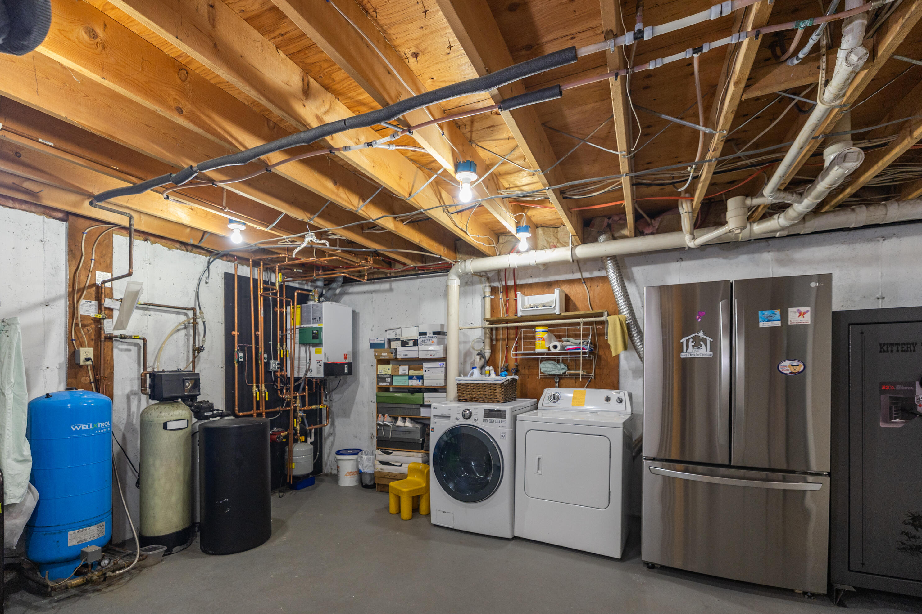 76 Punkintown Road Eliot ME 03903