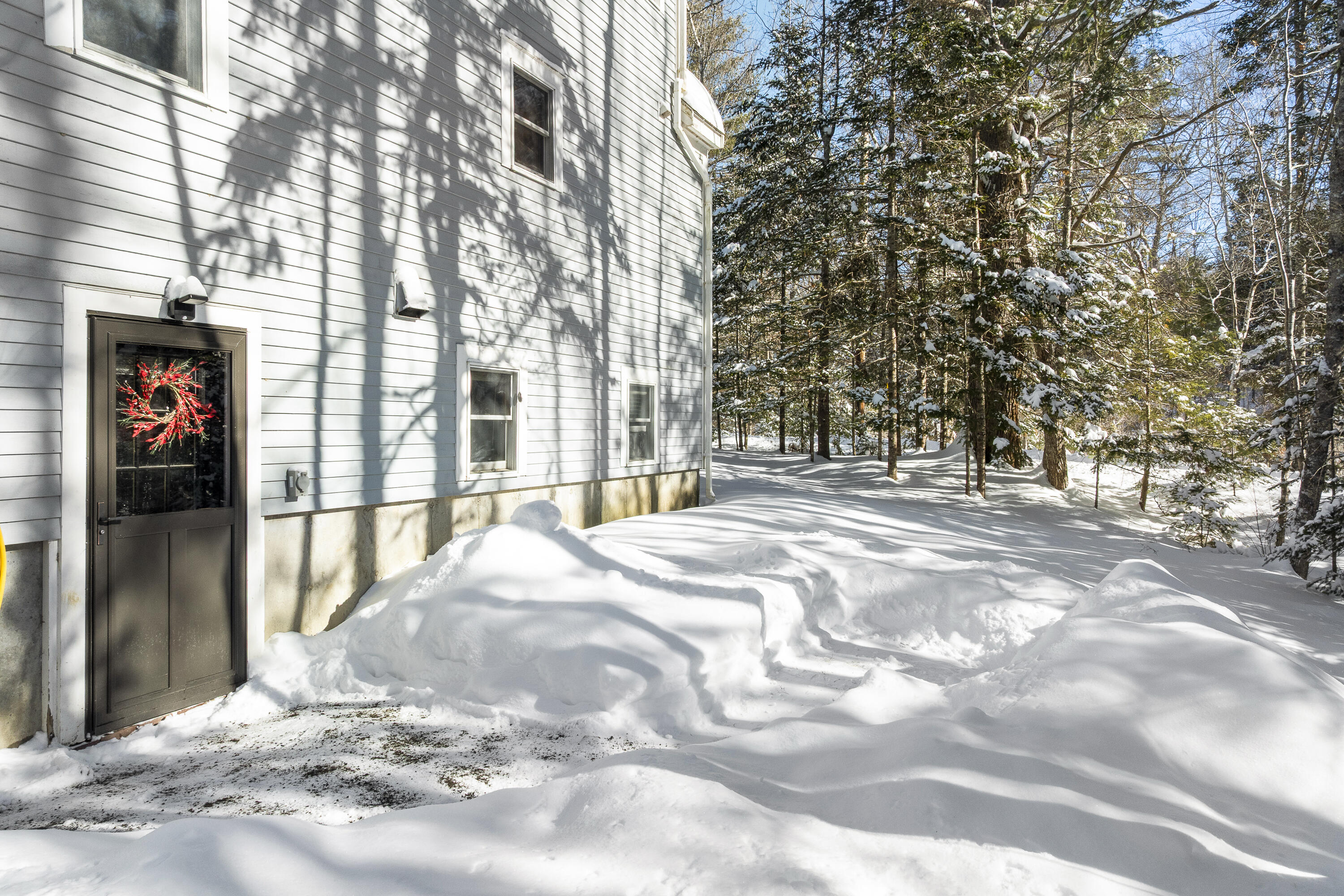 441 Split Rock Road Bristol ME 04539