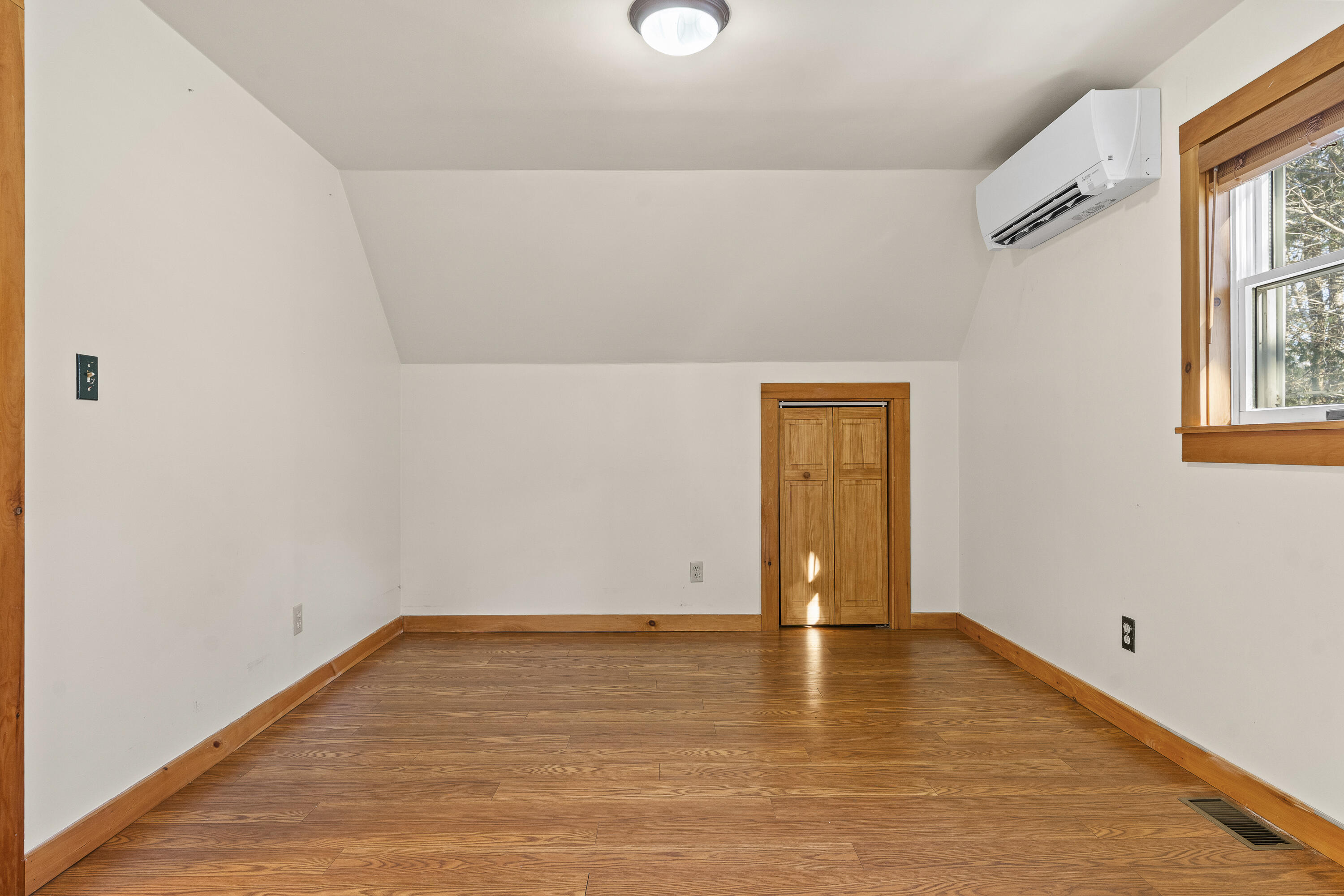 441 Split Rock Road Bristol ME 04539