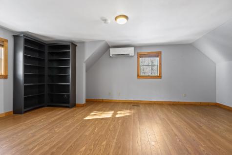 441 Split Rock Road Bristol ME 04539