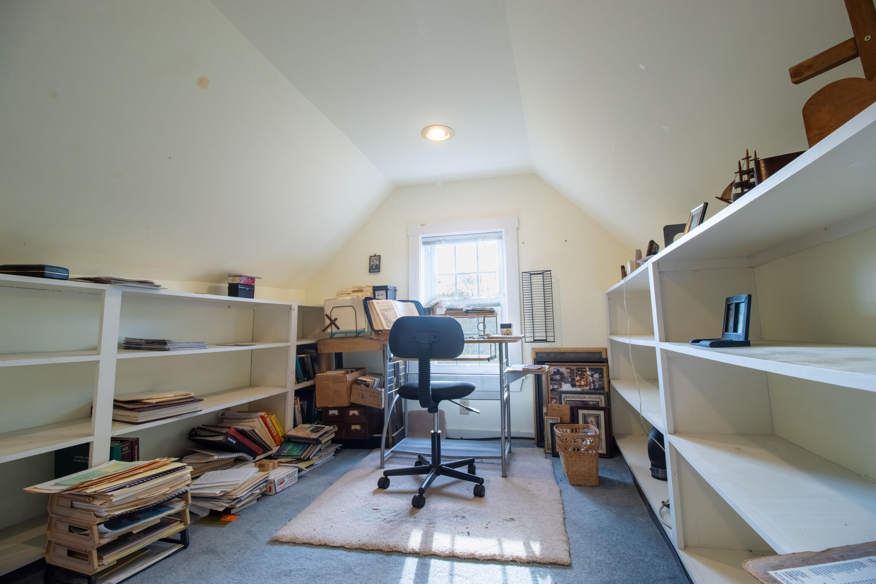431 Newburgh Road Hermon ME 04401