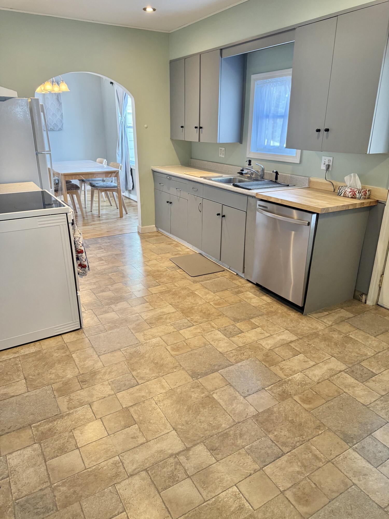 362 Saint Thomas Street Madawaska ME 04756