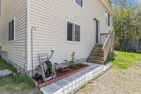45 Terry Circle Sabattus ME 04280