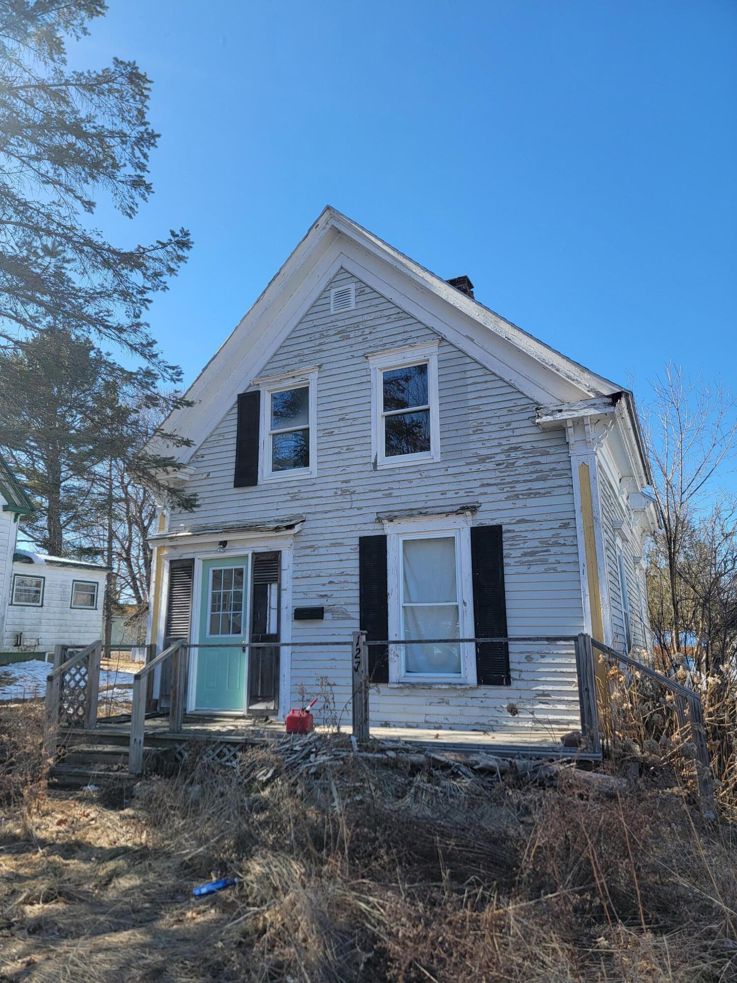 127 Union Street Calais ME 04619