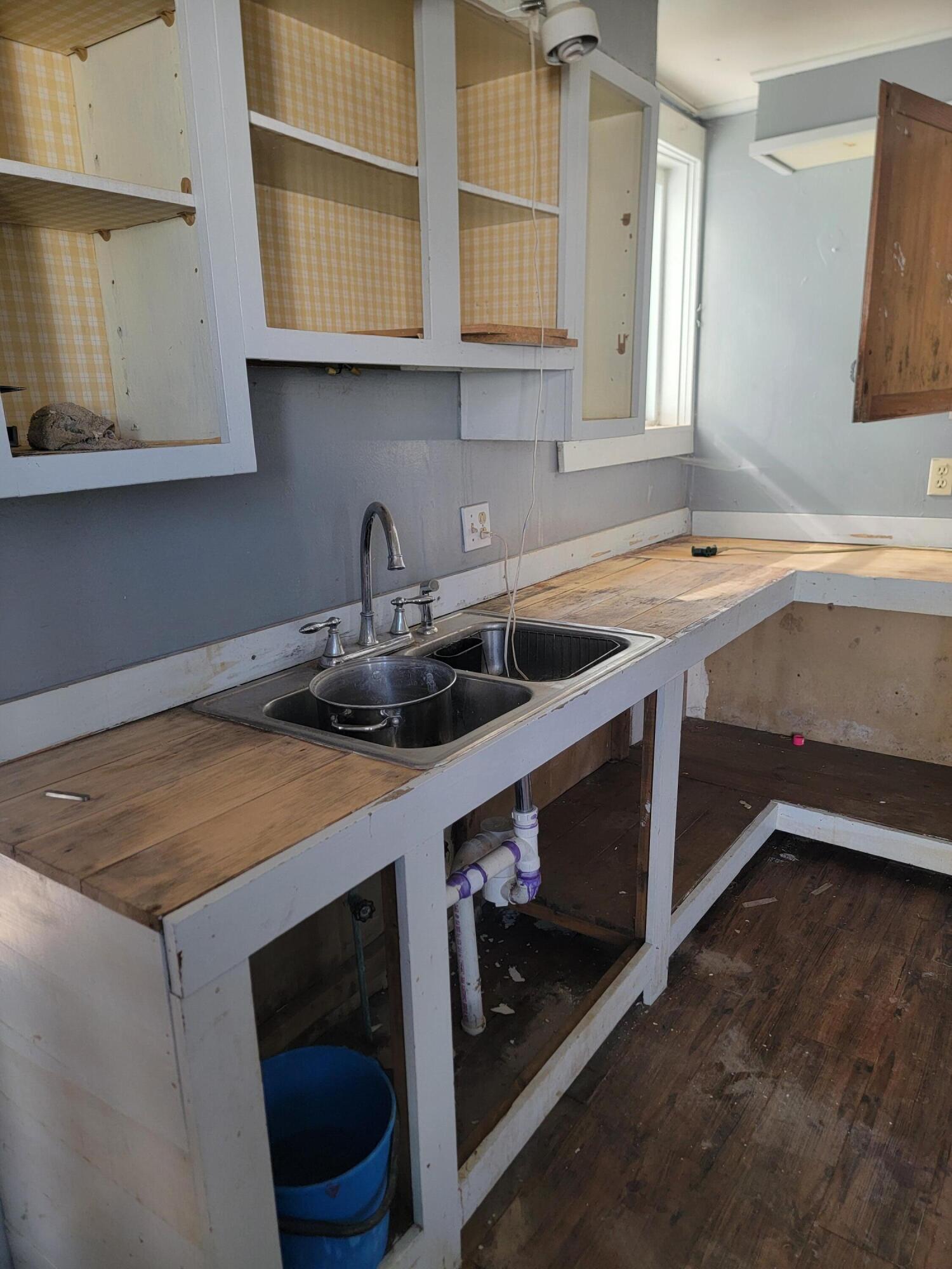 127 Union Street Calais ME 04619