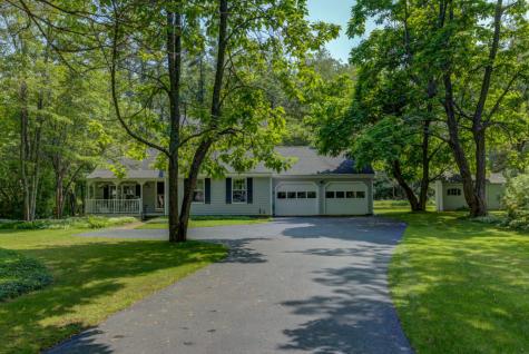 29 Curtis Road Yarmouth ME 04096