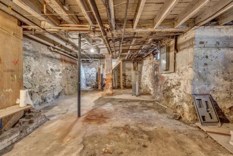 48 Highland Avenue Bangor ME 04401