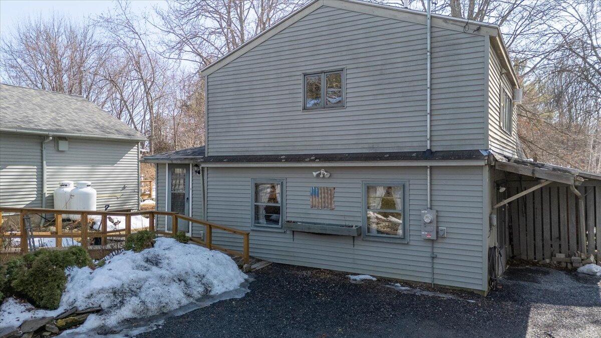 22 Sand Hill Road Wiscasset ME 04578