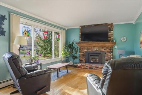 62 Rotherdale Road Brewer ME 04412