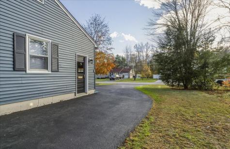 62 Rotherdale Road Brewer ME 04412