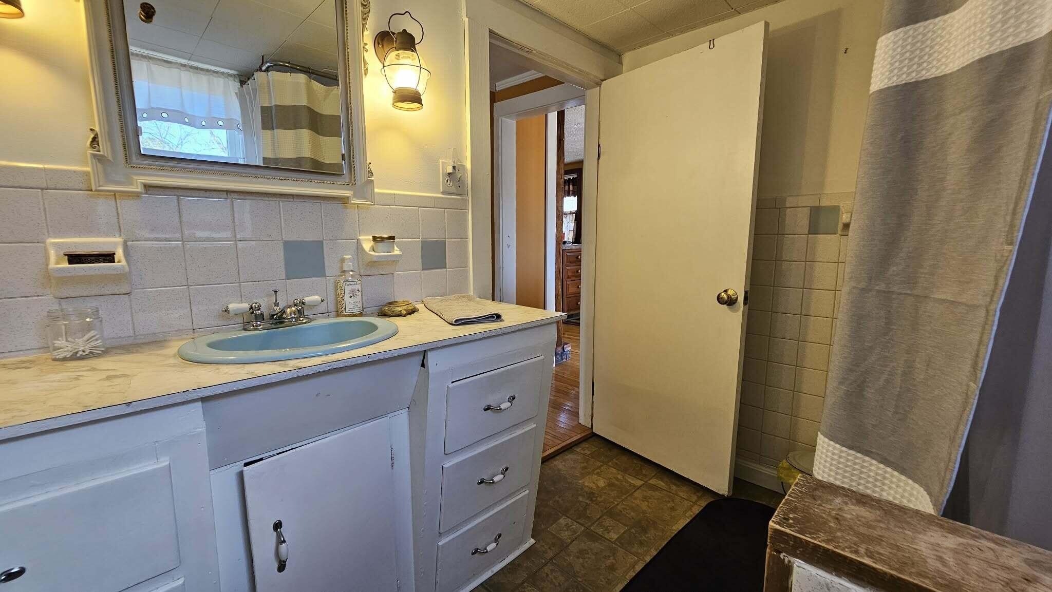 31 Church Street Turner ME 04282
