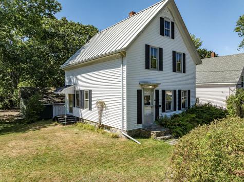 84 Washington Street Camden ME 04843