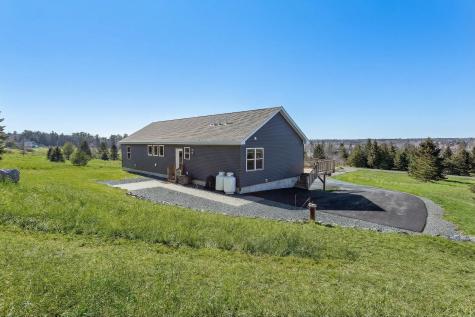 18 Farms Edge Road Lamoine ME 04605