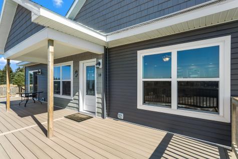 18 Farms Edge Road Lamoine ME 04605