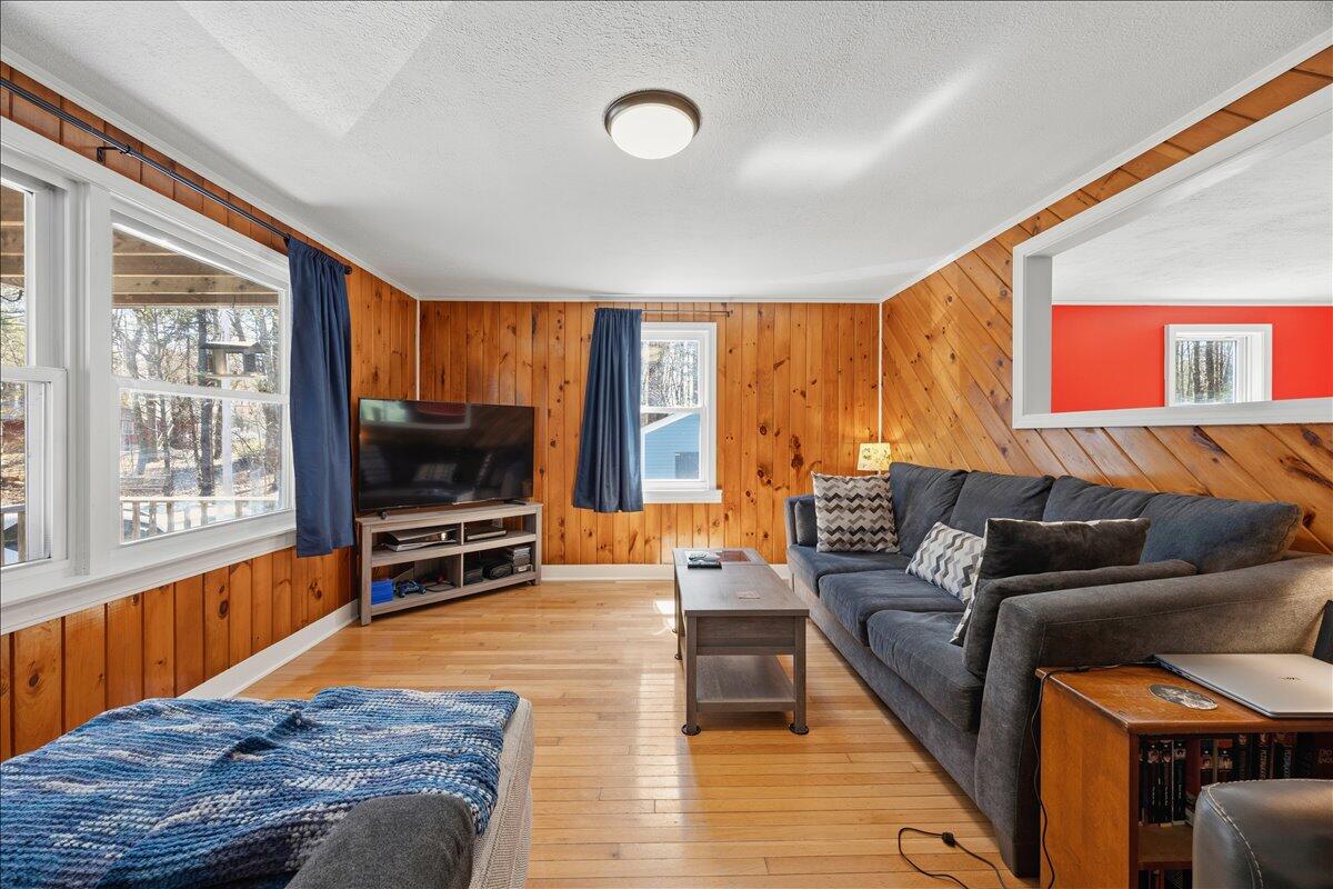 9 Ranwall Avenue Saco ME 04072