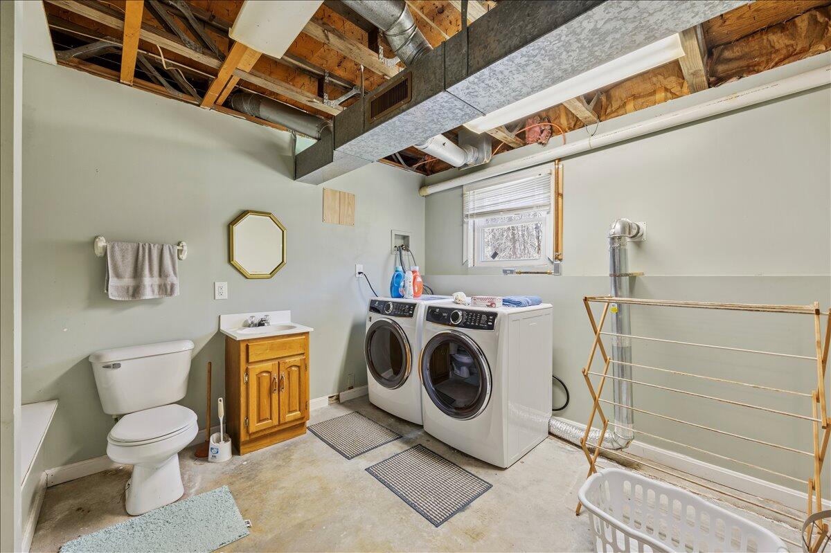 9 Ranwall Avenue Saco ME 04072