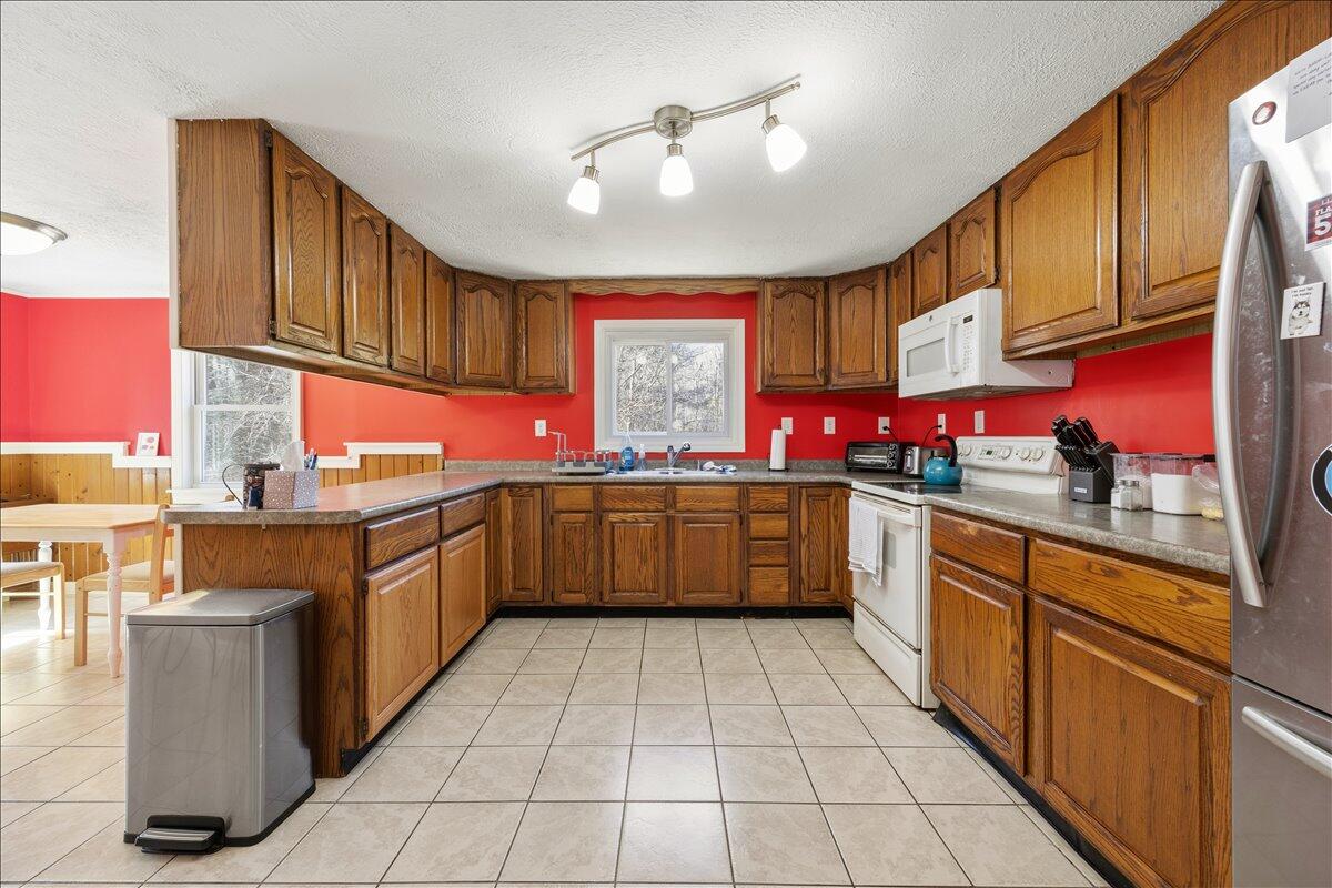 9 Ranwall Avenue Saco ME 04072