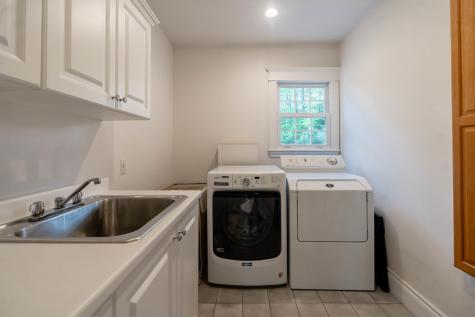16 Aster Lane Falmouth ME 04105