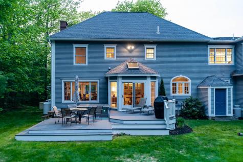 16 Aster Lane Falmouth ME 04105