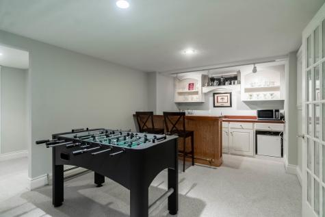 16 Aster Lane Falmouth ME 04105
